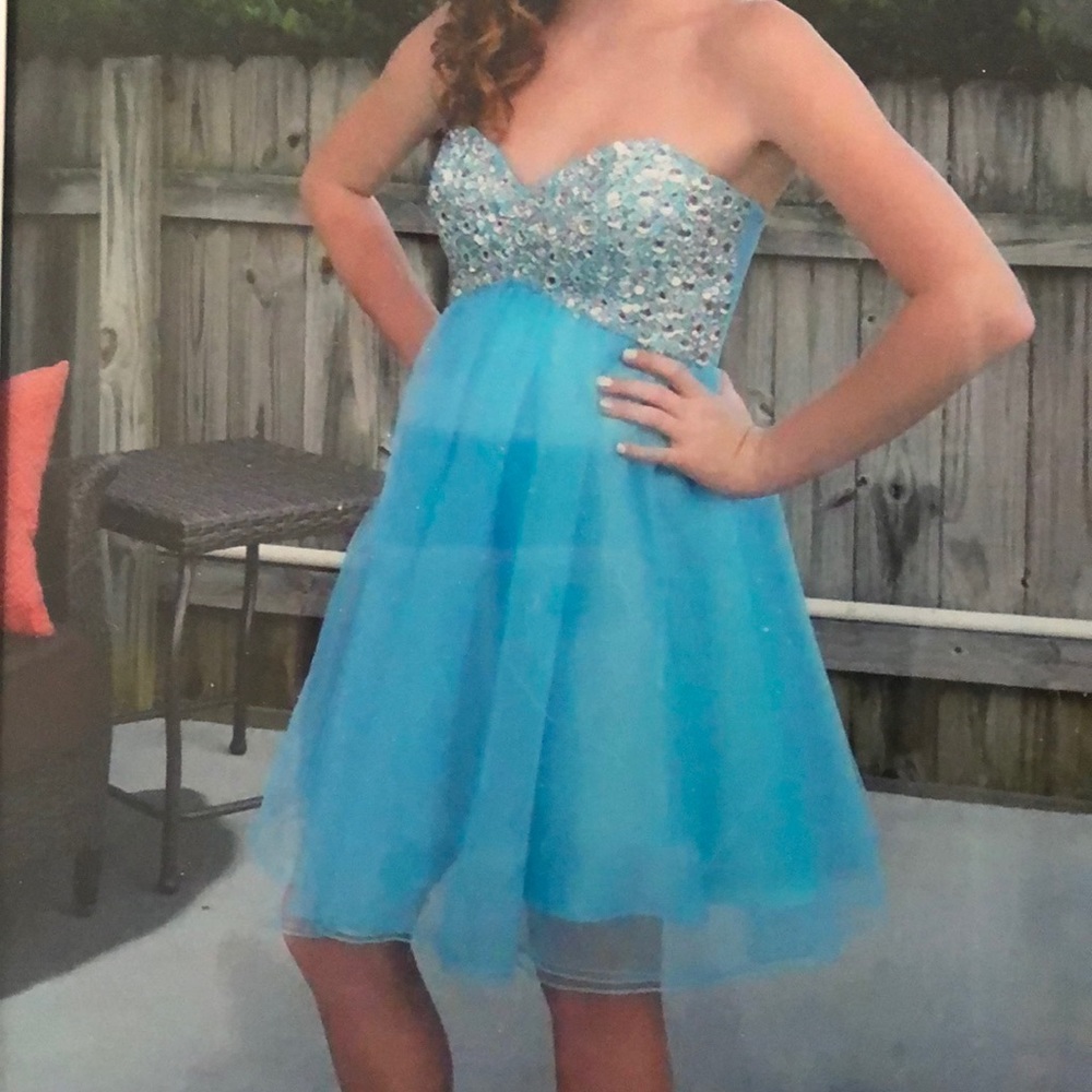 Deb 3/4 turq.  short tulle homecoming party dress